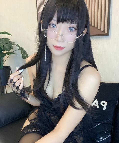 丰满女人_1080在线观看完整版
